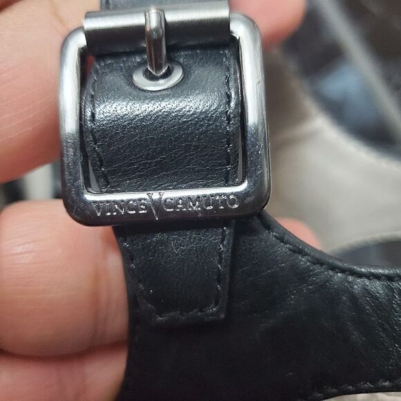 Vince Camuto heels shoes - Picture 2 of 7